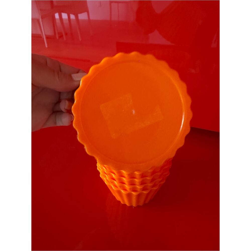 🗽6 Stackable Plastic Containers Bright Orange - Picture 3 of 3